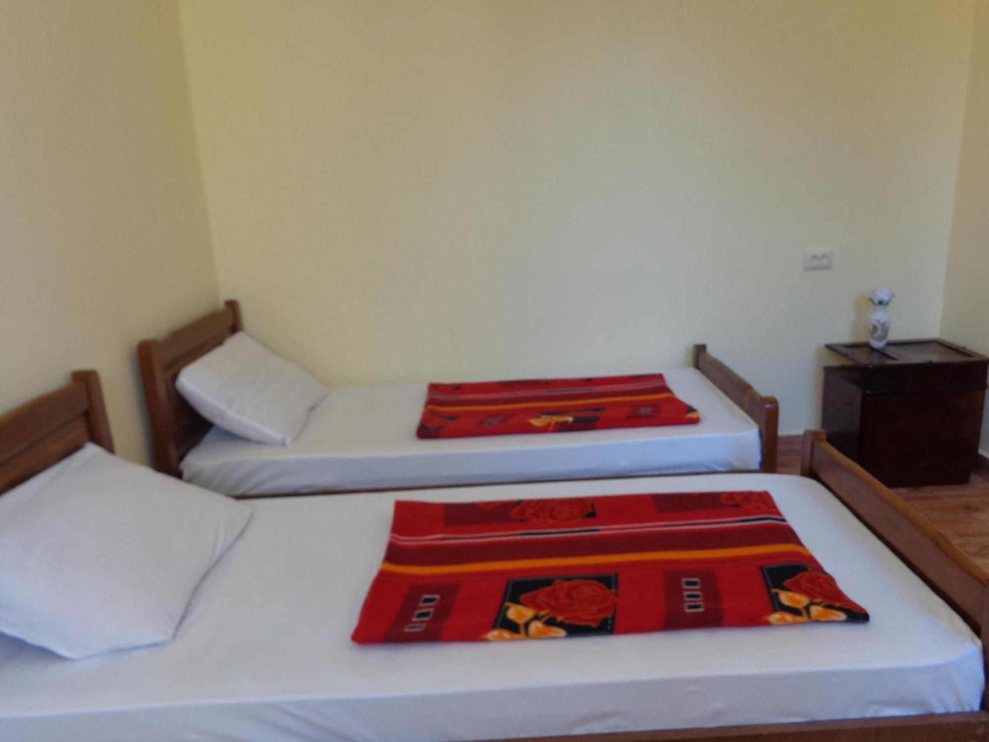White Guest House บาทูมิ ห้อง รูปภาพ