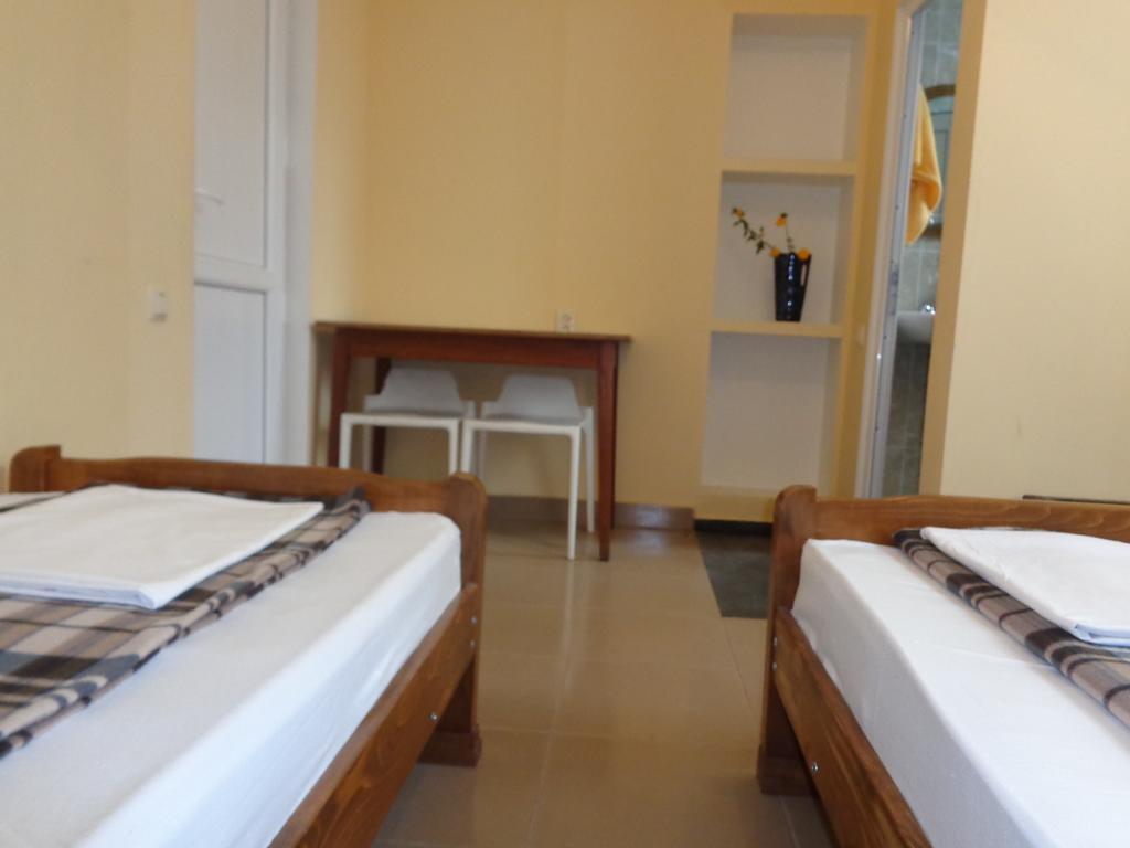 White Guest House บาทูมิ ห้อง รูปภาพ