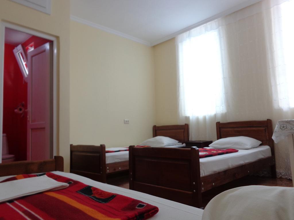 White Guest House บาทูมิ ห้อง รูปภาพ