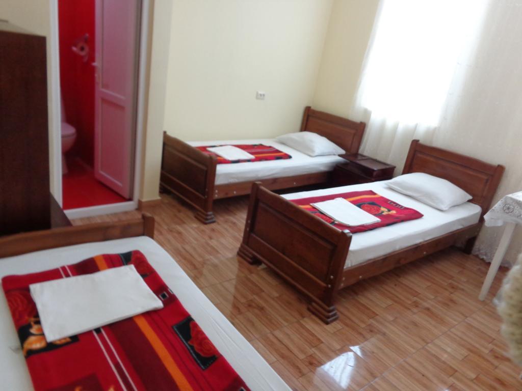 White Guest House บาทูมิ ห้อง รูปภาพ